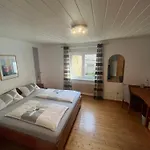 Guest house Wein- Und Gaestehaus M. Bai