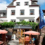 Wein- Und Gaestehaus M. Bai Guest house Mesenich