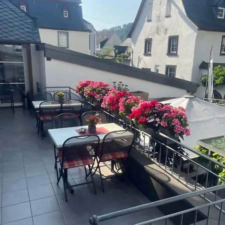 Wein- Und Gaestehaus M. Bai 3*