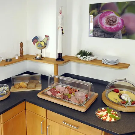 Гостевой дом Wein- Und Gaestehaus M. Bai