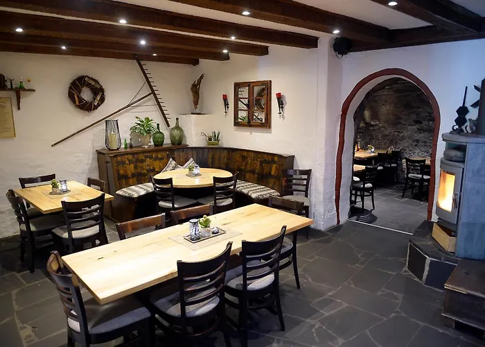 Wein- Und Gaestehaus M. Bai Maison d'hôtes Mesenich