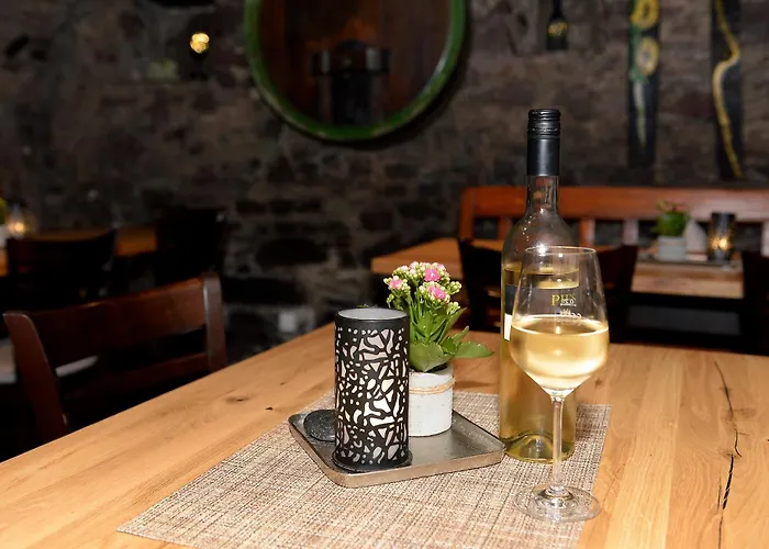 Wein- Und Gaestehaus M. Bai Mesenich