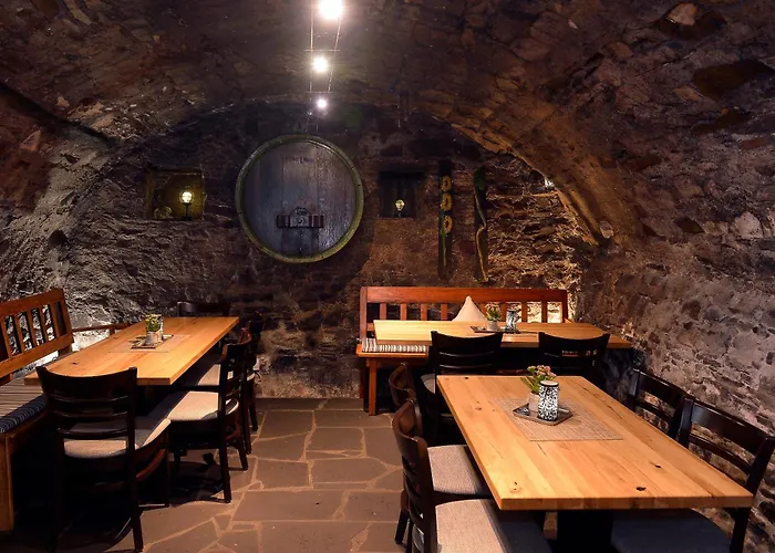 Wein- Und Gaestehaus M. Bai