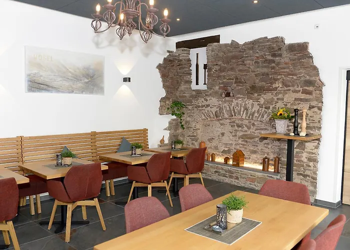 Wein- Und Gaestehaus M. Bai Casa de hóspedes Mesenich