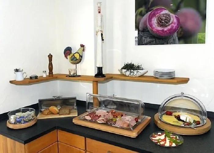 Casa de hóspedes Wein- Und Gaestehaus M. Bai 3*