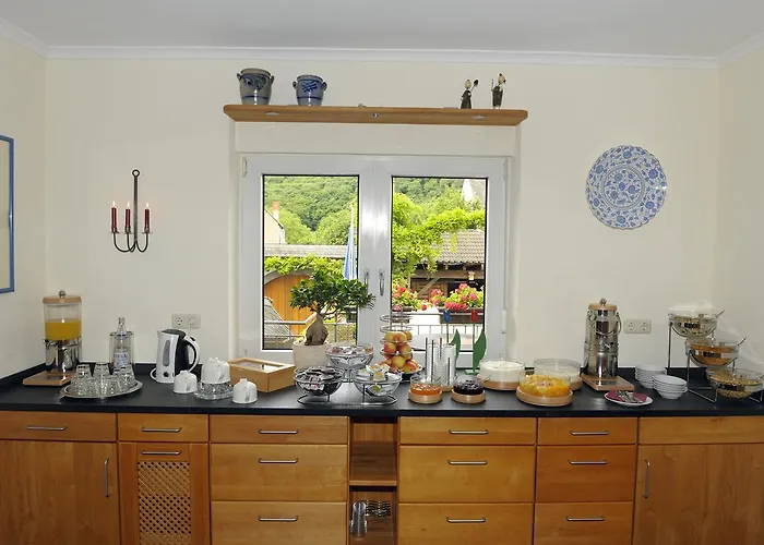 Wein- Und Gaestehaus M. Bai 3*